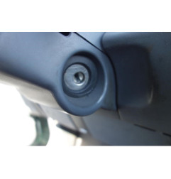 Ceinture arriere droit RENAULT CLIO 1