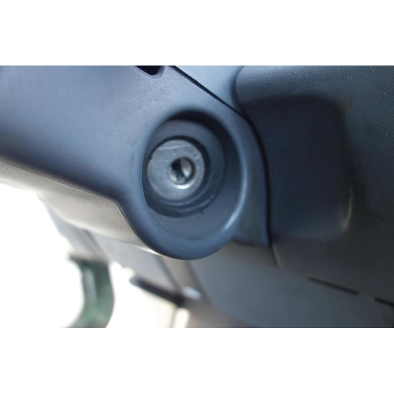 Ceinture arriere droit RENAULT CLIO 1 Photo n°4