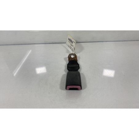 Attache ceinture arriere droit TOYOTA AYGO 1 Photo n°1