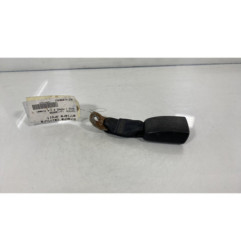 Attache ceinture arriere droit TOYOTA AYGO 1