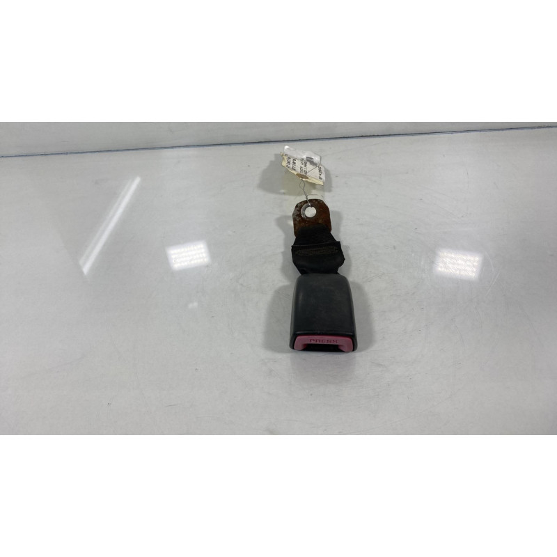 Attache ceinture arriere gauche TOYOTA AYGO 1 Photo n°1