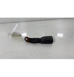 Attache ceinture arriere gauche TOYOTA AYGO 1