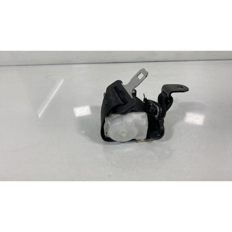 Ceinture arriere gauche SUZUKI SWIFT 4 Photo n°3