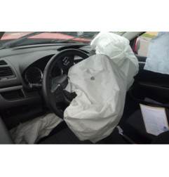 Pompe lave glace avant SUZUKI SWIFT 4