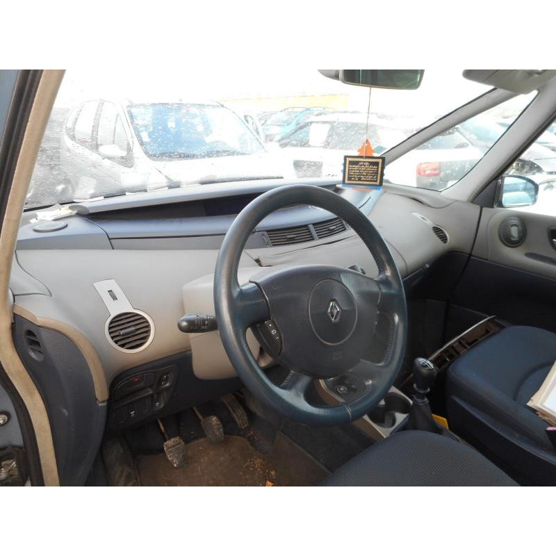 Attache ceinture arriere centrale RENAULT ESPACE 4 Photo n°8