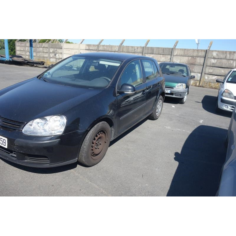 Ceinture arriere droit VOLKSWAGEN GOLF 5 Photo n°5