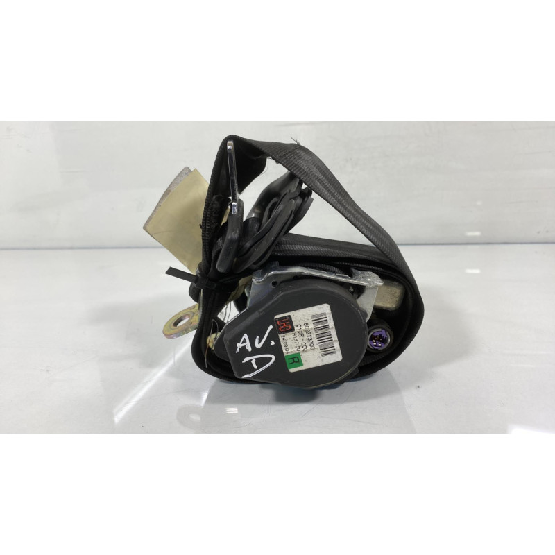 Pretensionneur de ceinture avant droit VOLKSWAGEN GOLF 5 Photo n°3