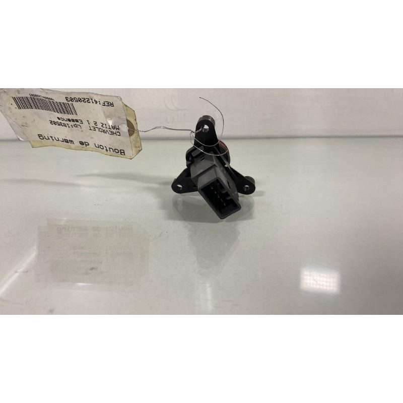 Bouton de warning CHEVROLET MATIZ 2 Photo n°3
