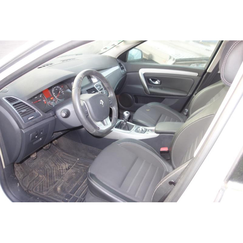 Volant RENAULT LAGUNA 3 Photo n°6
