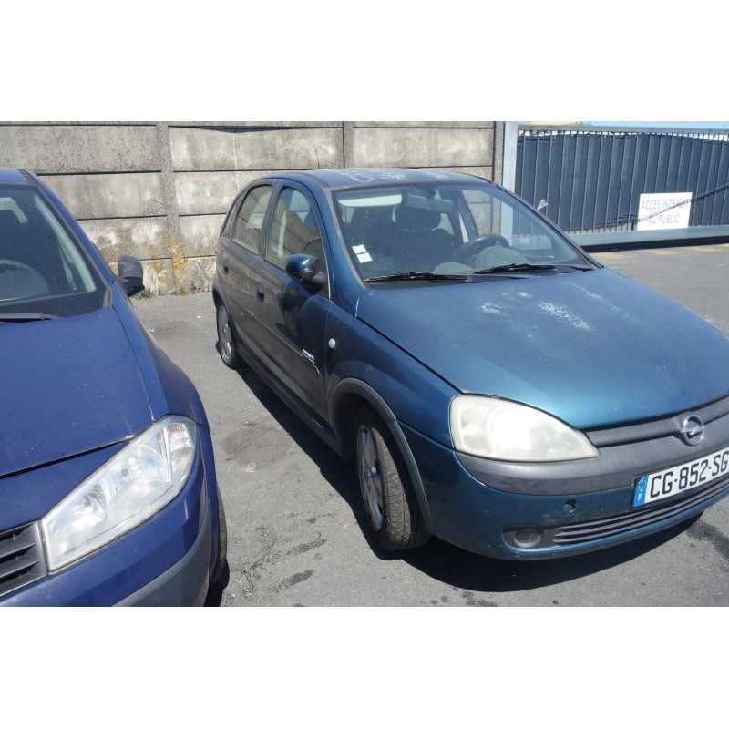 Malle/Hayon arriere OPEL CORSA C Photo n°3