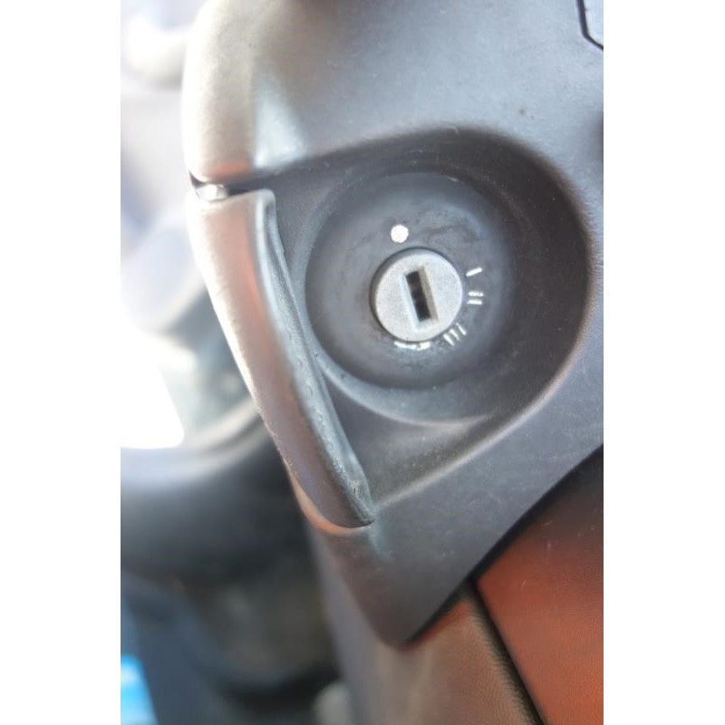 Malle/Hayon arriere OPEL CORSA C Photo n°6