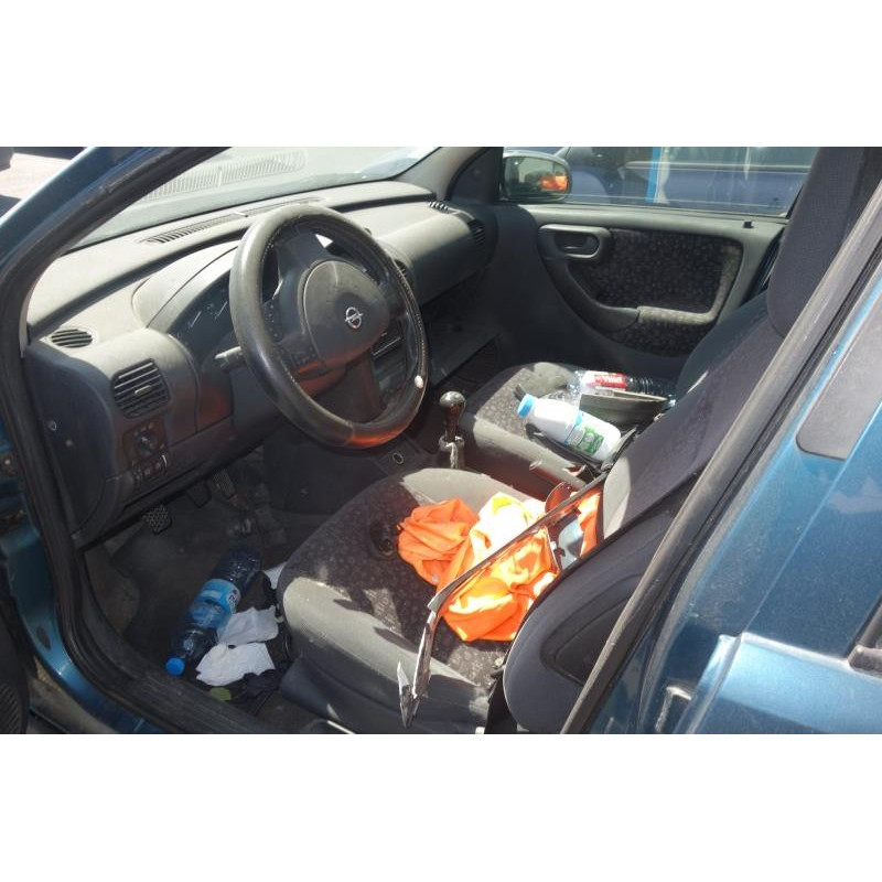 Malle/Hayon arriere OPEL CORSA C Photo n°10