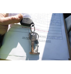 Vitre avant gauche PEUGEOT 406
