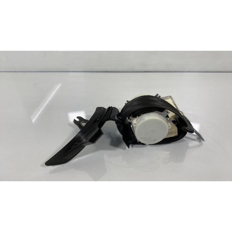 Ceinture arriere droit VOLKSWAGEN PASSAT 5 Photo n°2
