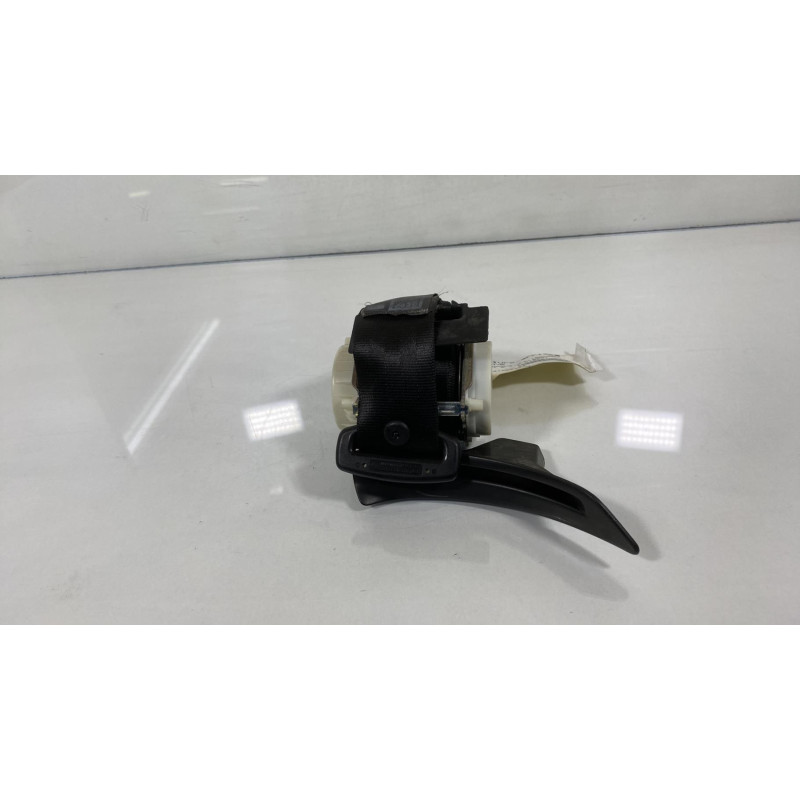 Ceinture arriere gauche VOLKSWAGEN PASSAT 5 Photo n°1