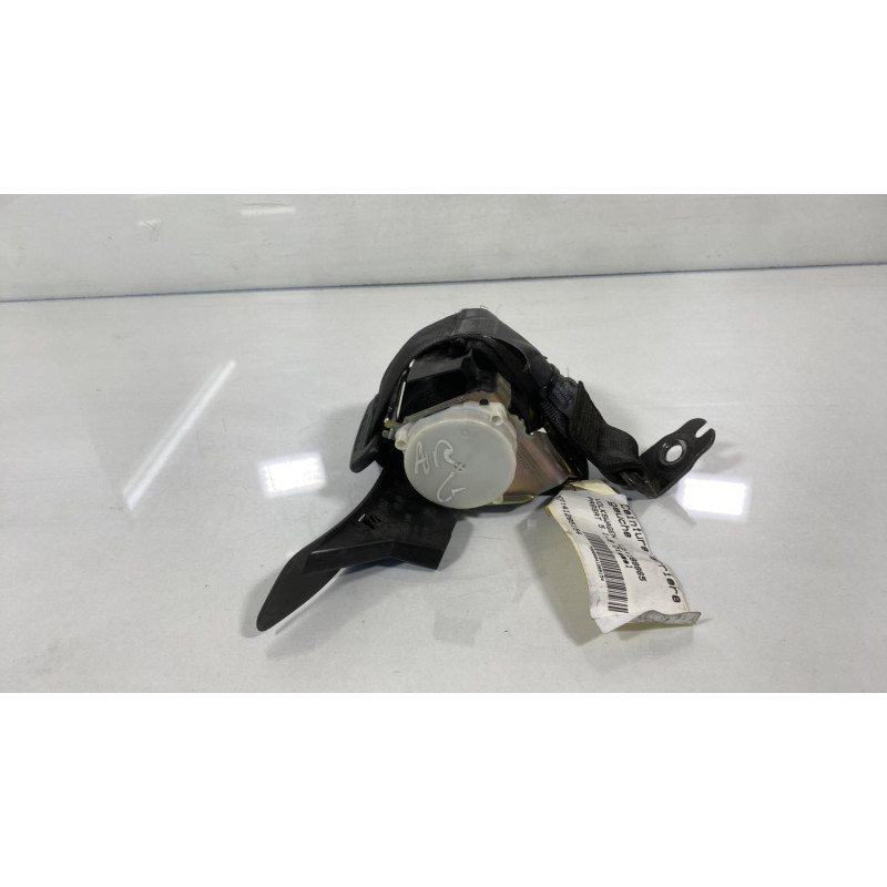 Ceinture arriere gauche VOLKSWAGEN PASSAT 5 Photo n°3