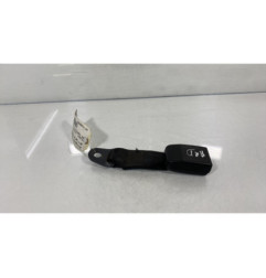 Attache ceinture arriere droit PEUGEOT 206