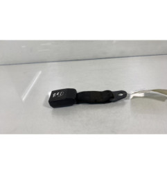 Attache ceinture arriere droit PEUGEOT 206