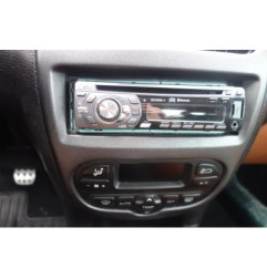 Attache ceinture arriere droit PEUGEOT 206