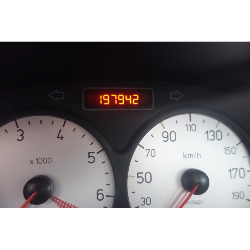 Attache ceinture arriere droit PEUGEOT 206 Photo n°10