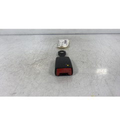 Attache ceinture arriere droit CITROEN C2