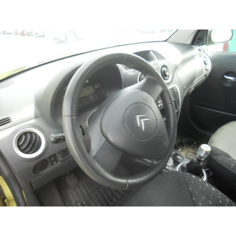 Ceinture avant droit CITROEN C2 Photo n°9