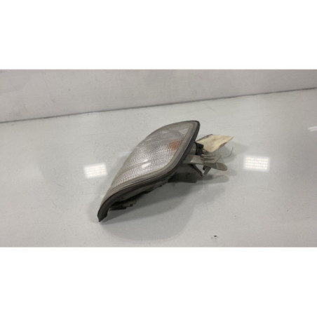 Optique avant secondaire gauche (feux)(clignotant) MERCEDES 300 W124 Photo n°1