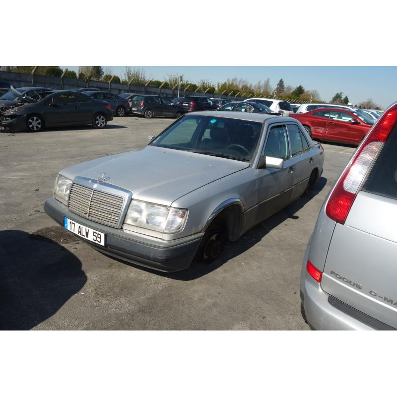 Optique avant secondaire gauche (feux)(clignotant) MERCEDES 300 W124 Photo n°4