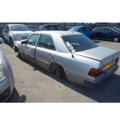 Optique avant secondaire gauche (feux)(clignotant) MERCEDES 300 W124