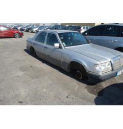 Trappe d'essence MERCEDES 300 W124