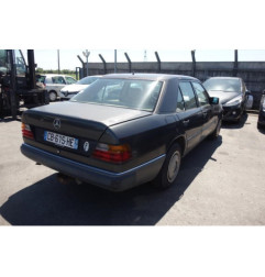 Pompe lave glace avant MERCEDES 250 W124