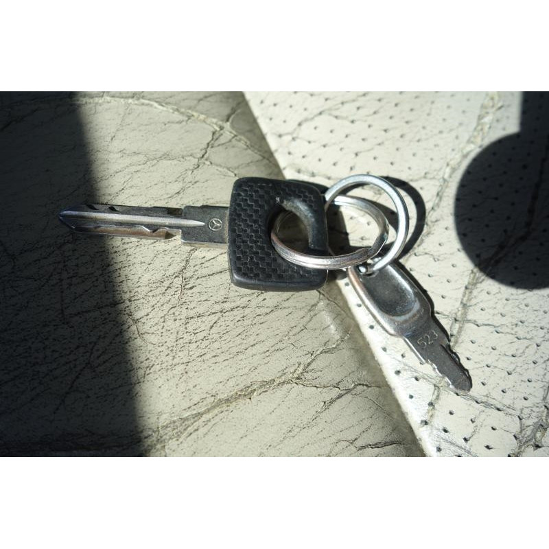 Pompe lave glace avant MERCEDES 250 W124 Photo n°13