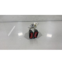 Attache ceinture arriere gauche SEAT IBIZA 3