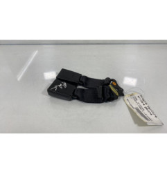 Attache ceinture arriere gauche FORD FIESTA 4
