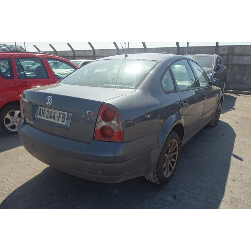 Anti brouillard droit (feux) VOLKSWAGEN PASSAT 4 Photo n°6