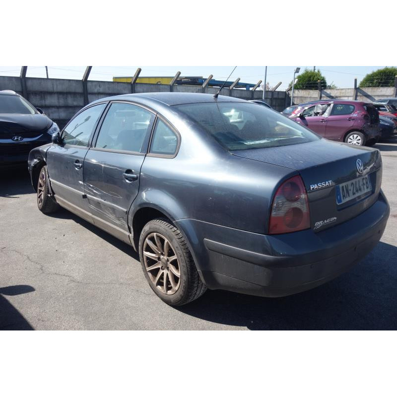 Anti brouillard droit (feux) VOLKSWAGEN PASSAT 4 Photo n°7