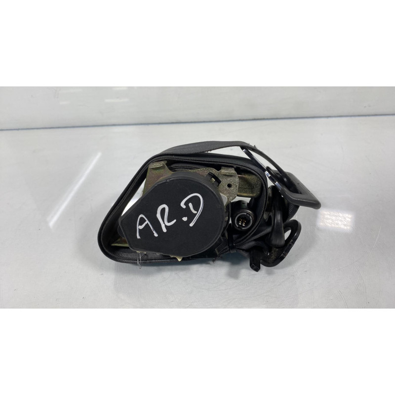 Pretensionneur de ceinture arriere droit RENAULT LAGUNA 2 Photo n°1