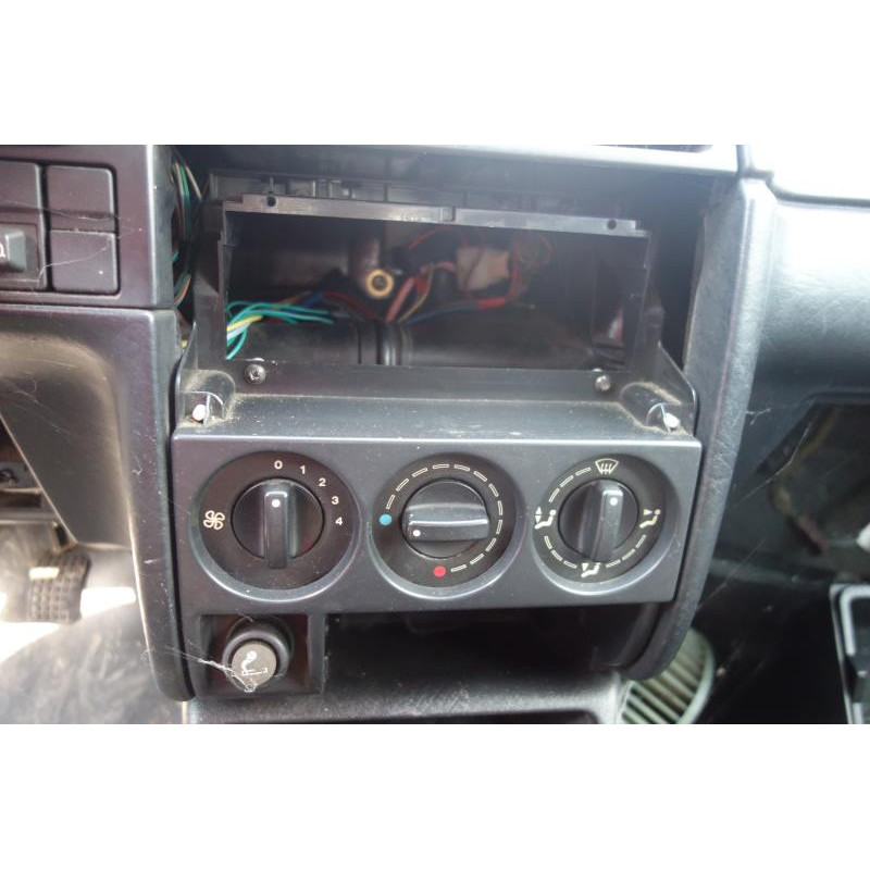Boitier de prechauffage CITROEN ZX Photo n°9