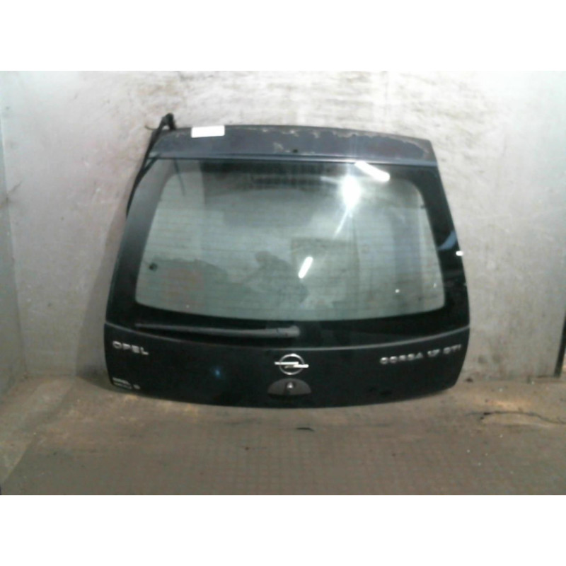Malle/Hayon arriere OPEL CORSA C Photo n°1