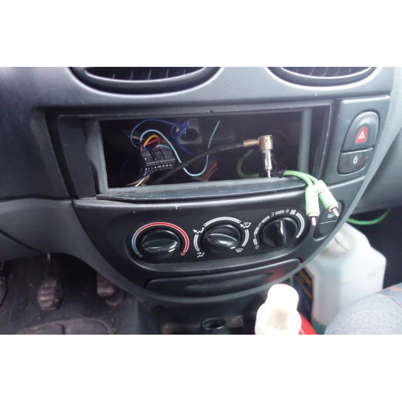 Porte avant droit RENAULT MEGANE 1 Photo n°9