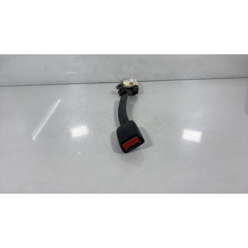 Attache ceinture avant droit VOLKSWAGEN GOLF 3 Photo n°2