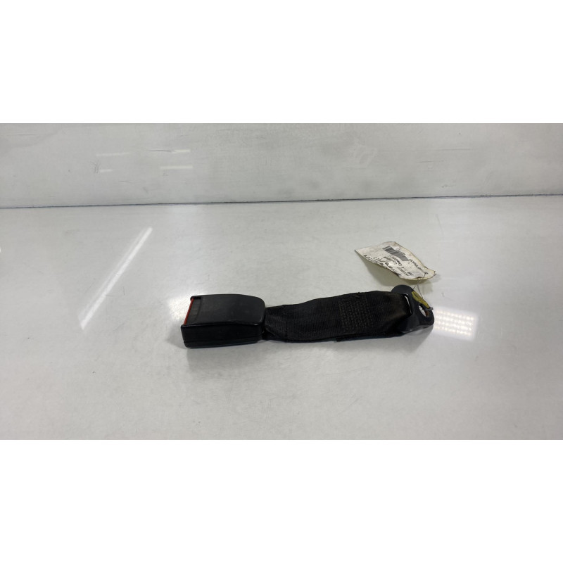 Attache ceinture arriere droit PEUGEOT 206 Photo n°3