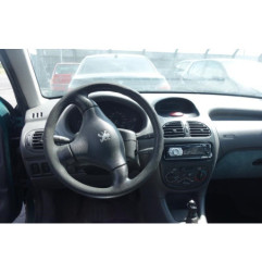 Attache ceinture arriere droit PEUGEOT 206