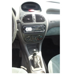 Attache ceinture arriere droit PEUGEOT 206