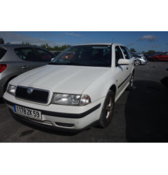Retroviseur droit SKODA OCTAVIA 1