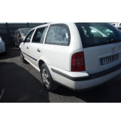 Retroviseur droit SKODA OCTAVIA 1