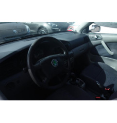 Retroviseur droit SKODA OCTAVIA 1