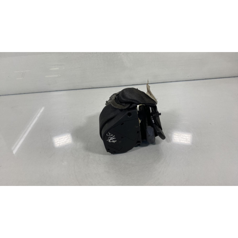 Ceinture arriere gauche SKODA OCTAVIA 1 Photo n°3