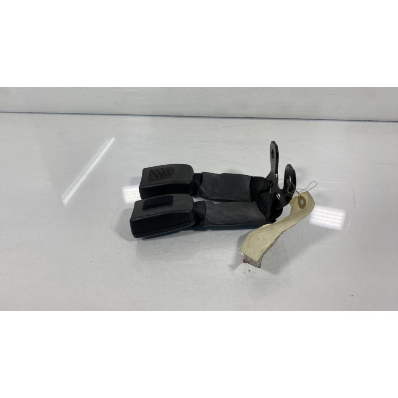 Attache ceinture arriere gauche MAZDA 2 1 Photo n°3
