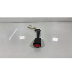 Attache ceinture avant droit MAZDA 2 1
